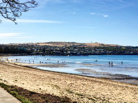 Hilton Beachfront Motel - Accommodation 4U 25