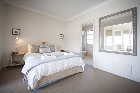 The Bluff Resort Apartments - Accommodation 4U 42