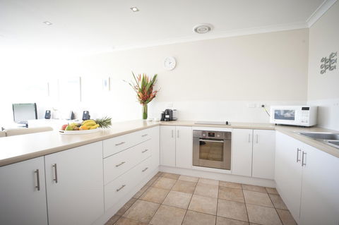 The Bluff Resort Apartments - Accommodation 4U 28