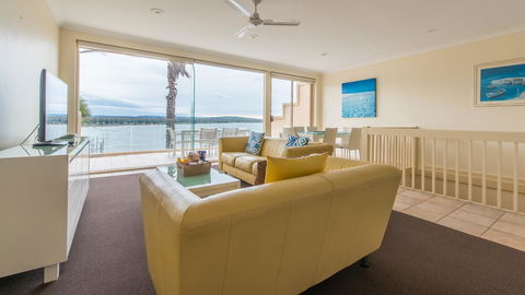 The Bluff Resort Apartments - Accommodation 4U 15