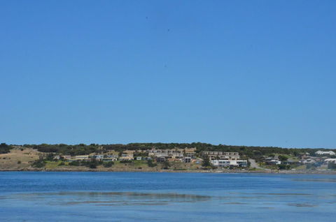 The Bluff Resort Apartments - Accommodation 4U 22