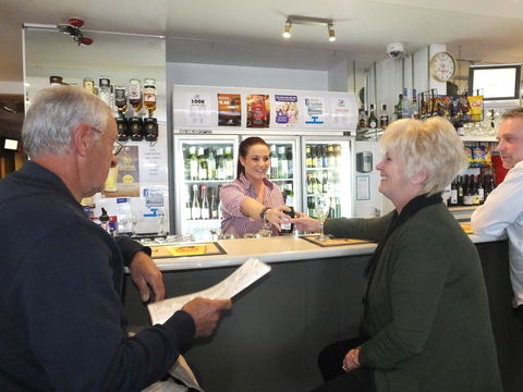 Nightcap At Hotel Victor - Accommodation 4U 19