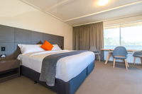 Book Hackham Accommodation Vacations Accommodation 4U Accommodation 4U