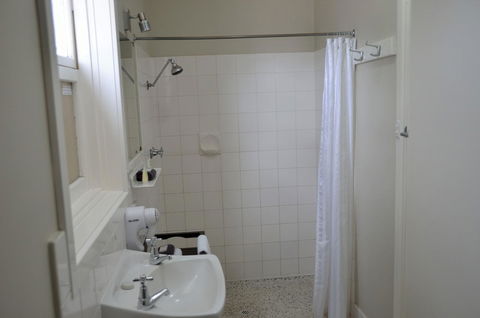 105 On The Park - Accommodation 4U 10