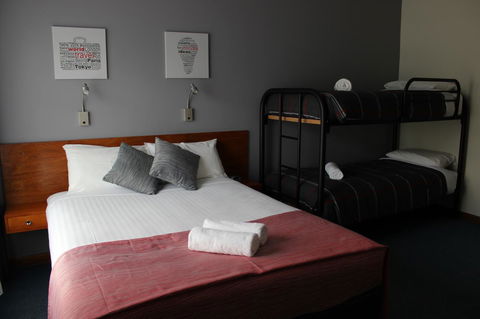105 On The Park - Accommodation 4U 4