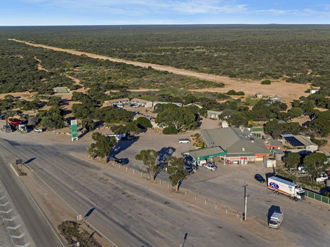 Border Village Roadhouse - Accommodation 4U 20