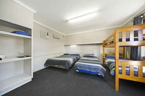 Border Village Roadhouse - Accommodation 4U 41