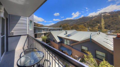 Snowgoose Apartments - Accommodation 4U 4