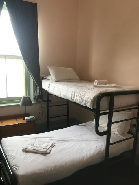 Grosvenor Hotel - Accommodation 4U 2