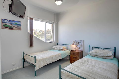 Bay Bliss - Accommodation 4U 10