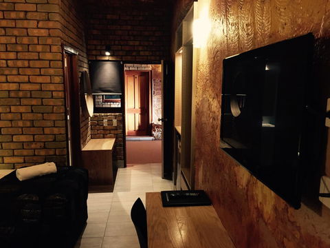 The Lookout Cave Underground Motel - Accommodation 4U 33