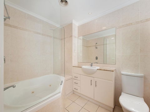 Ramada Resort By Wyndham Shoal Bay - Accommodation 4U 13