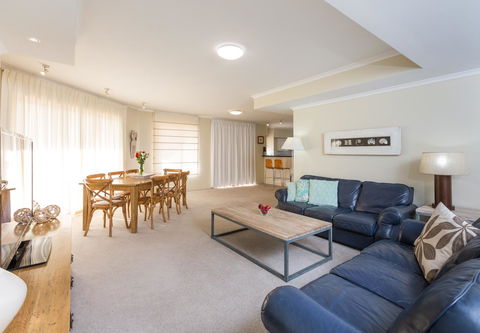Ramada Resort By Wyndham Shoal Bay - Accommodation 4U 42
