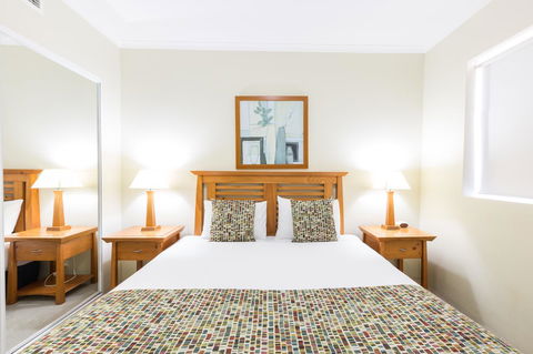 Ramada Resort By Wyndham Shoal Bay - Accommodation 4U 36