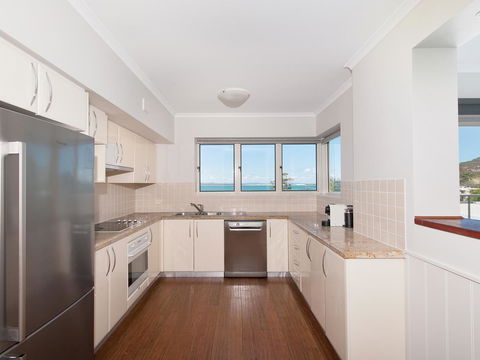 Ramada Resort By Wyndham Shoal Bay - Accommodation 4U 8