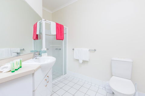 Ramada Resort By Wyndham Shoal Bay - Accommodation 4U 26