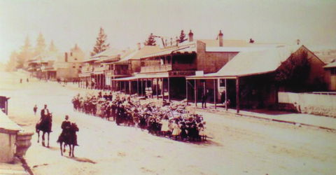 Wallace Lodge - PID-STRA-16871 - Accommodation 4U 8