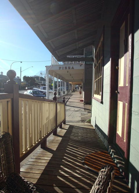 Wallace Lodge - PID-STRA-16871 - Accommodation 4U 2