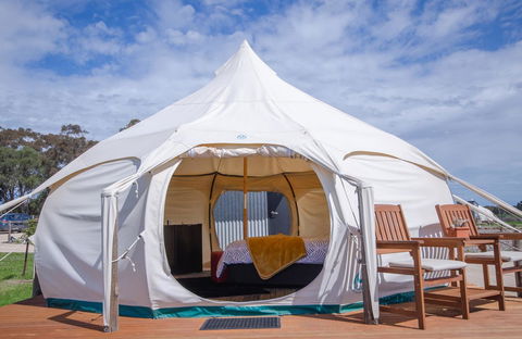 Bukirk Glamping & Fancy Coops - Accommodation 4U 3