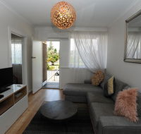 Glenelg Holiday Apartments-The Broadway - Accommodation 4U