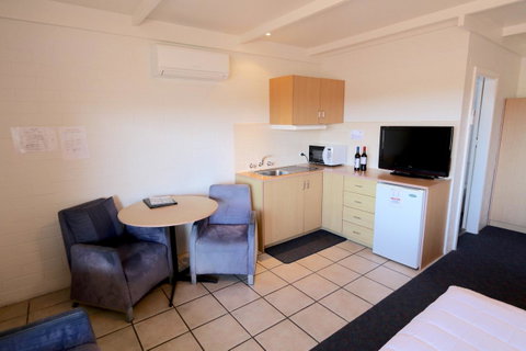 Harbour View Motel - Accommodation 4U 23