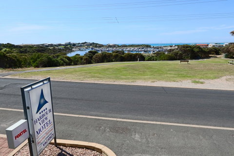 Harbour View Motel - Accommodation 4U 9