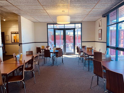 Opal Inn Hotel, Motel, Caravan Park - Accommodation 4U 27