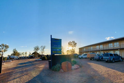 Opal Inn Hotel, Motel, Caravan Park - Accommodation 4U 41