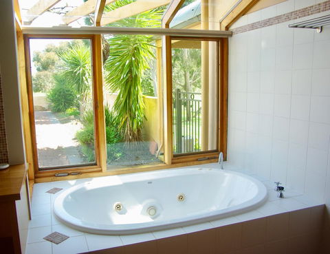 Scobie Lane Retreat - Accommodation 4U 6