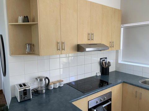 Sunshine Four - Accommodation 4U 21