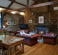 William Hunt's Retreat - Cypress Studio - Accommodation 4U