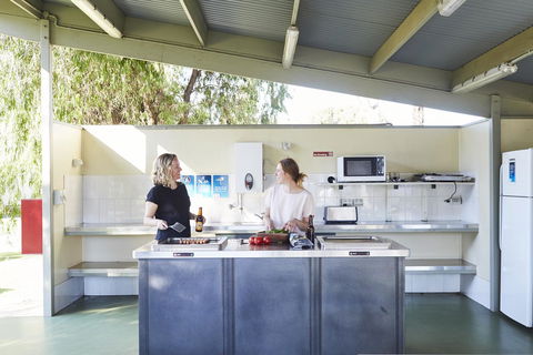 NRMA Victor Harbor Beachfront Holiday Park - Accommodation 4U 25