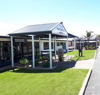 Meningie's Waterfront Motel - Accommodation 4U