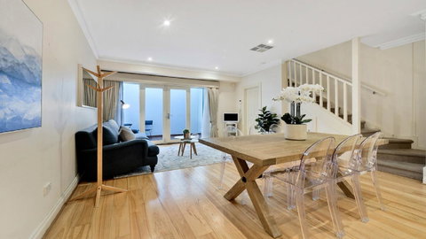GOUGER 265 - Accommodation 4U 0