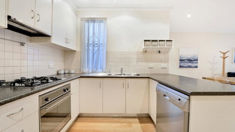 GOUGER 265 - Accommodation 4U 15