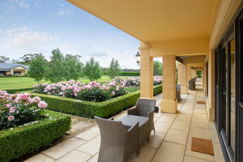 The Barn Accommodation - Accommodation 4U 17