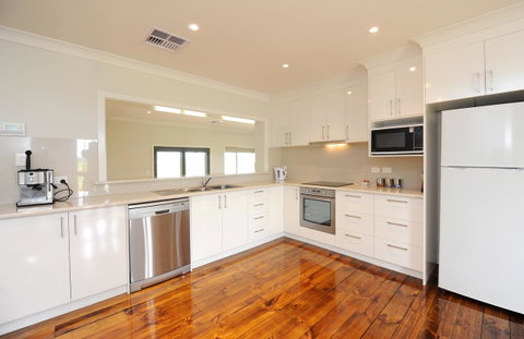 The Barn Accommodation - Accommodation 4U 40