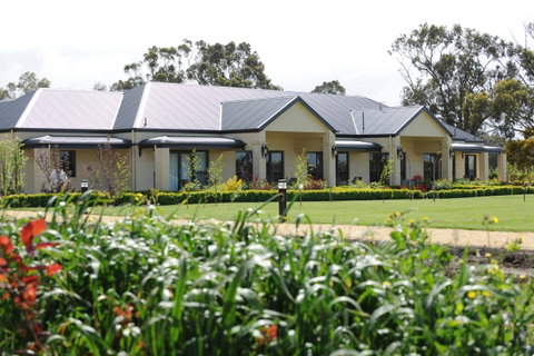 The Barn Accommodation - Accommodation 4U 3
