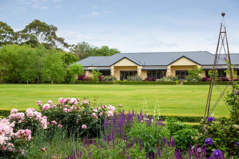 The Barn Accommodation - Accommodation 4U 0