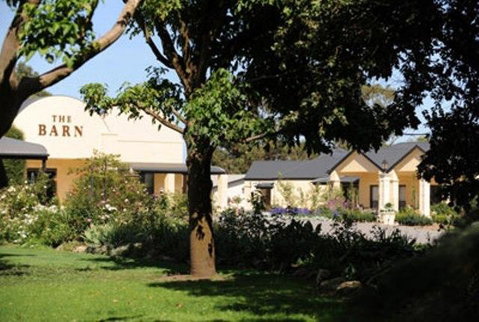 The Barn Accommodation - Accommodation 4U 4