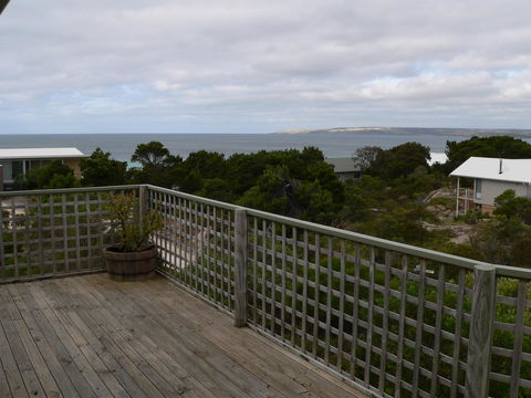 Lantauanan - The Lookout - Accommodation 4U 8