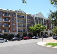 ADELAIDE CENTRAL APARTMENT - 3BR 2BATH  CARPARK - Accommodation 4U