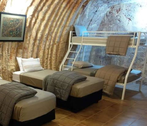 Desert Gum Retreat Gough St - Accommodation 4U 5