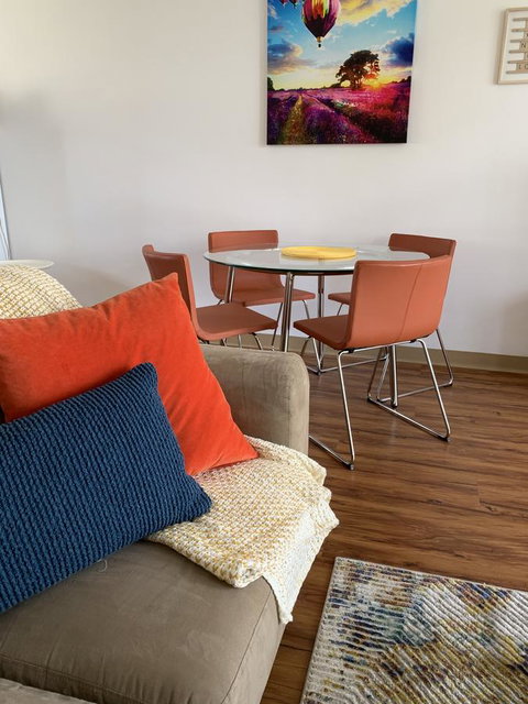 Sunshine Three - Accommodation 4U 10