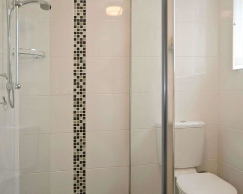 Comfort Inn Victor Harbor - Accommodation 4U 8
