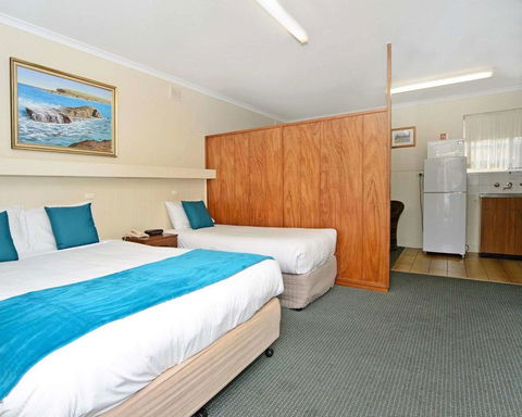 Comfort Inn Victor Harbor - Accommodation 4U 5