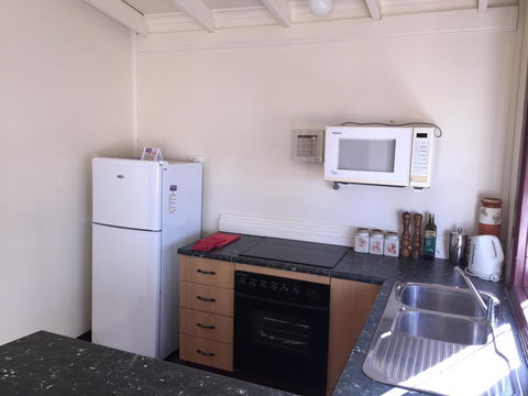 Clare Valley Cabins - Accommodation 4U 23