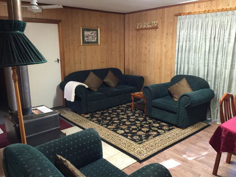 Clare Valley Cabins - Accommodation 4U 25