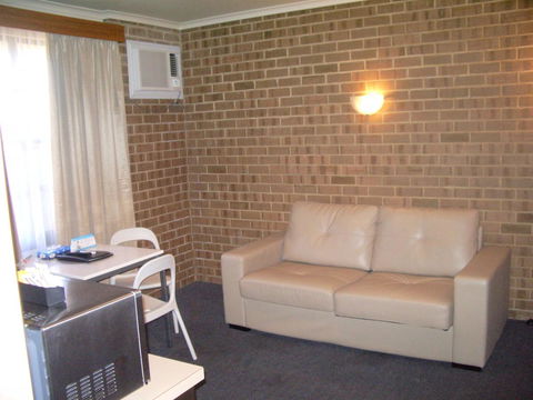 Aviators Lodge - Accommodation 4U 25