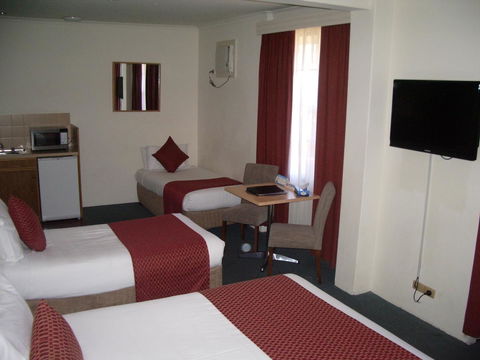 Aviators Lodge - Accommodation 4U 10